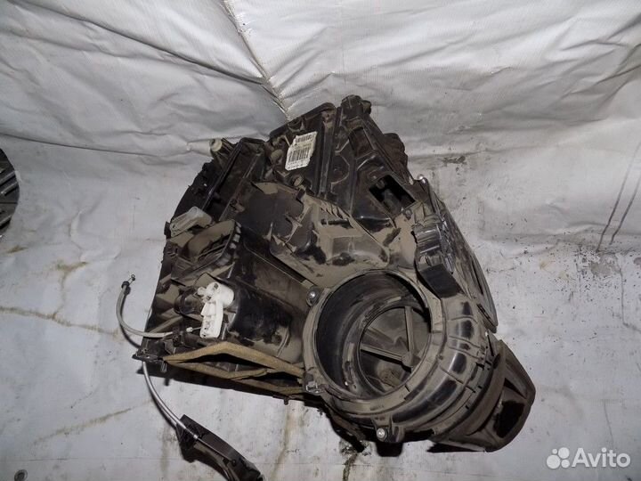 Корпус отопителя Megane II 2002-2009