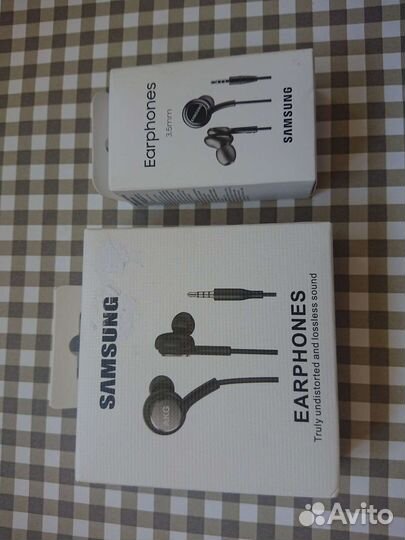 Наушники Samsung
