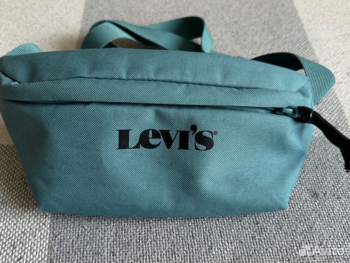 Поясная сумка Levis