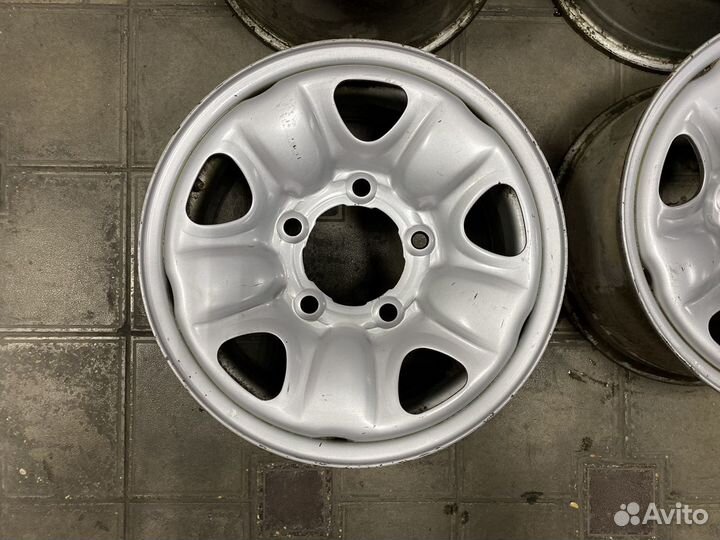 Оригинал штамп. диски R16 Land Cruiser 100