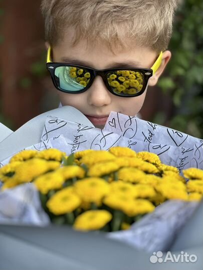 Букет из яркой сантини