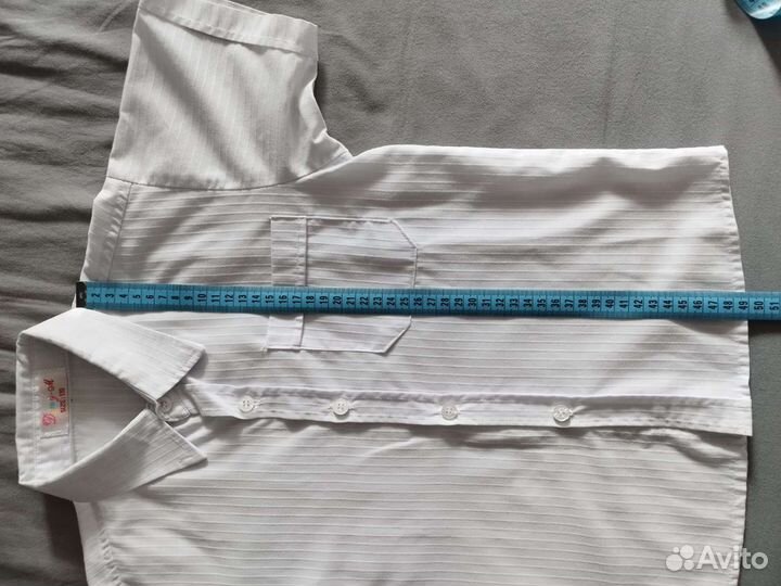 Рубашка белая для мальчика с коротким рукавом 110