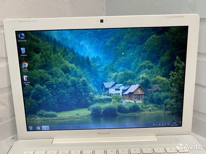 Ноутбук Apple Macbook на intel