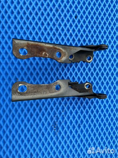 Петли капота Hyundai Accent