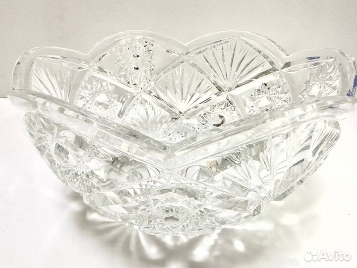 Большой красивый салатник Хрусталь СССР