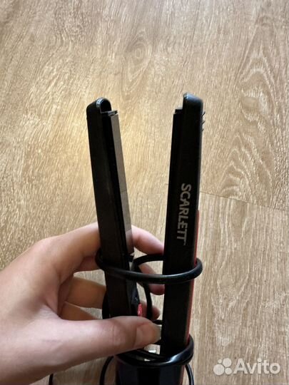 Утюжок для волос scarlett