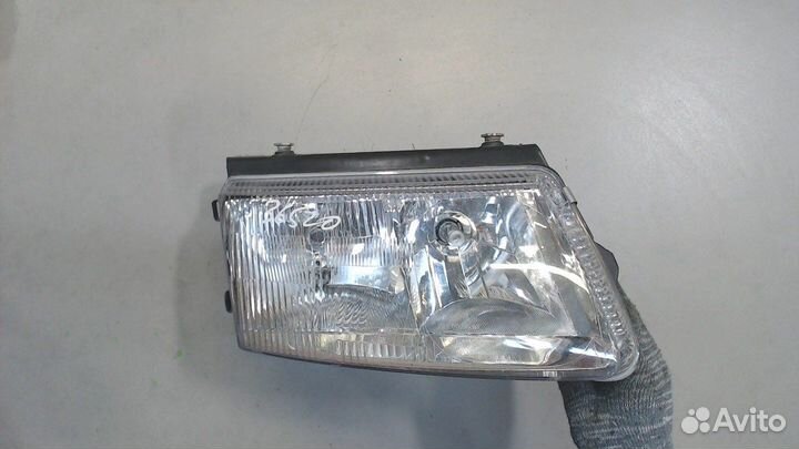 Крышка задняя фары Volkswagen Passat 5, 1998