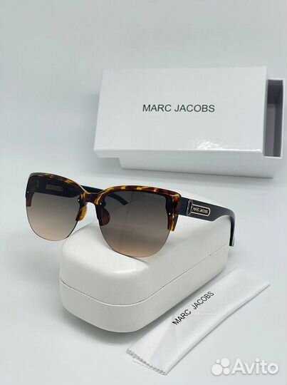 Солнцезащитные очки marc jacobs