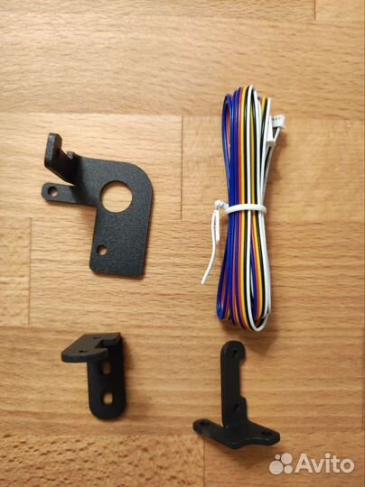 Кронштейны крепления для датчика уровня стола