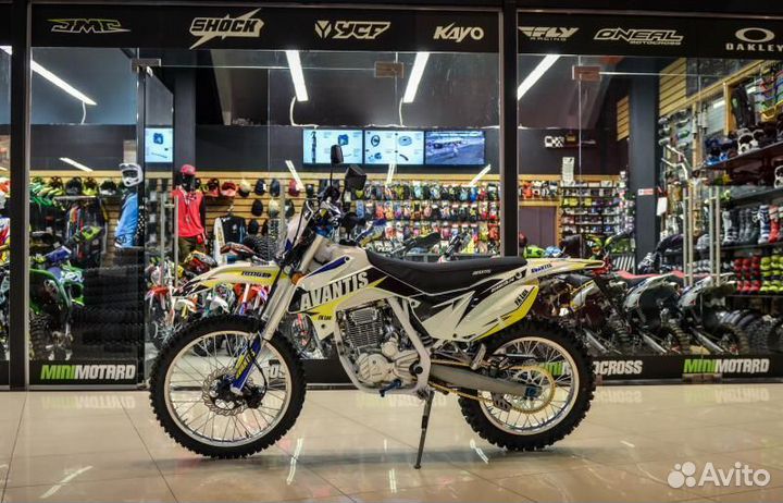 Мотоцикл avantis FX 250 LUX (PR250/172FMM-5)