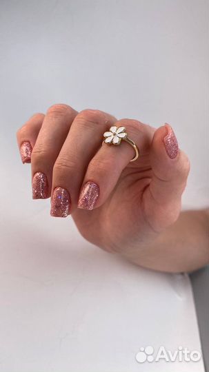 Маникюр гель лак