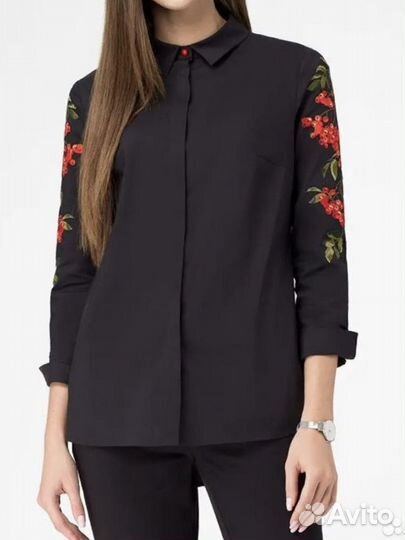 Блузка с рисунком на рукаве, 44