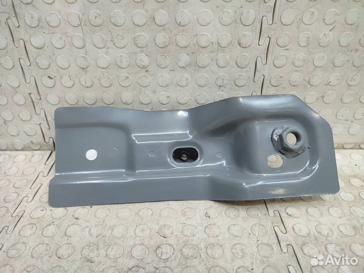 Кронштейн радиатора левый Chery Tiggo 7 2016-2020