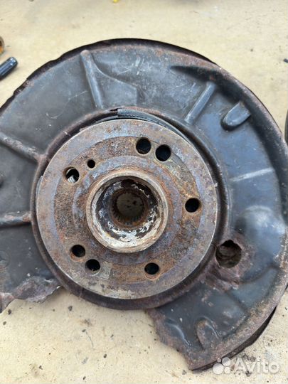 Ступица задняя правая левая mervedes w220