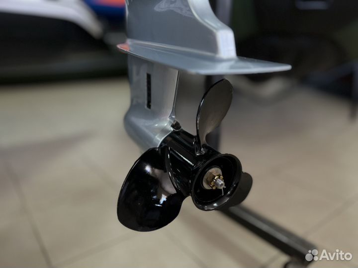 Лодочный мотор Sharmax (Шармакс) SM9.9HS витринный