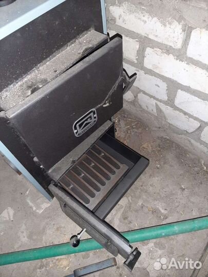 Твердотопливный котел