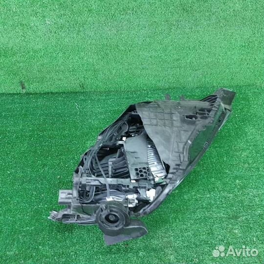 Фара левая Вольво хс60 2 (2017-2021)