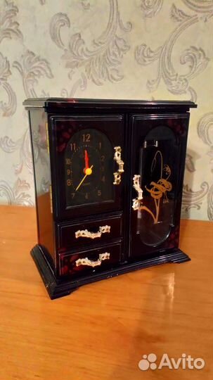 Вазы, фоторамки, часы