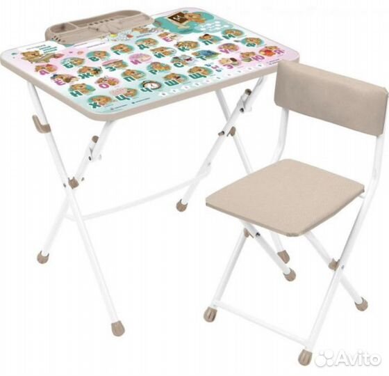 Набор мебели с забавными медвежатами