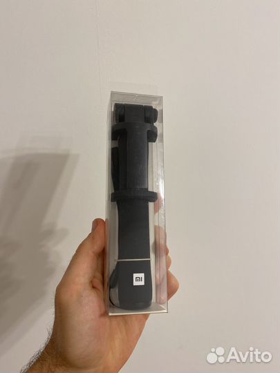 Палка для селфи Xiaomi Bluetooth