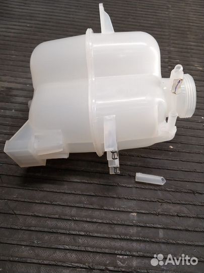 Расширительный бачок