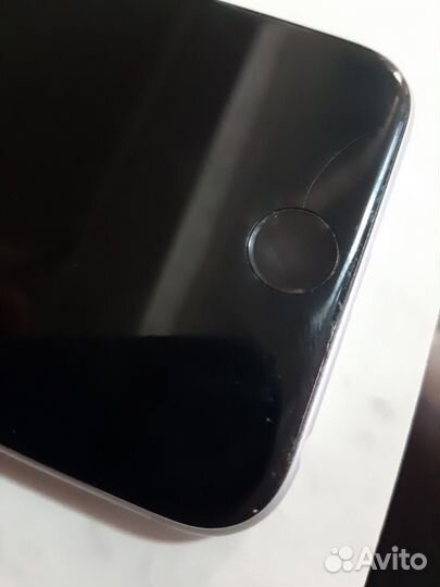 iPhone 6S, 64 ГБ