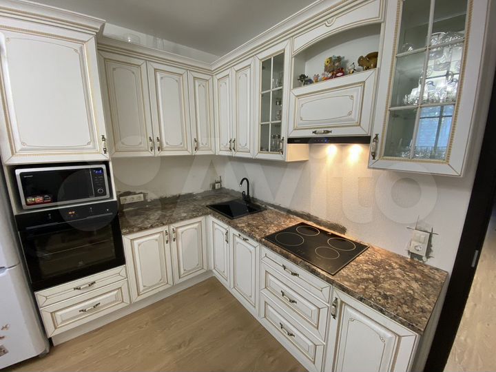 1-к. квартира, 70 м², 10/18 эт.