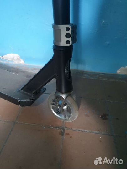 Самокат трюковой