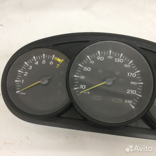 Панель приборов Рено Флюенс 2012г