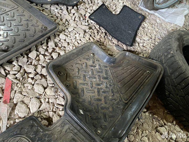Автомобильные коврики резиновые kalina