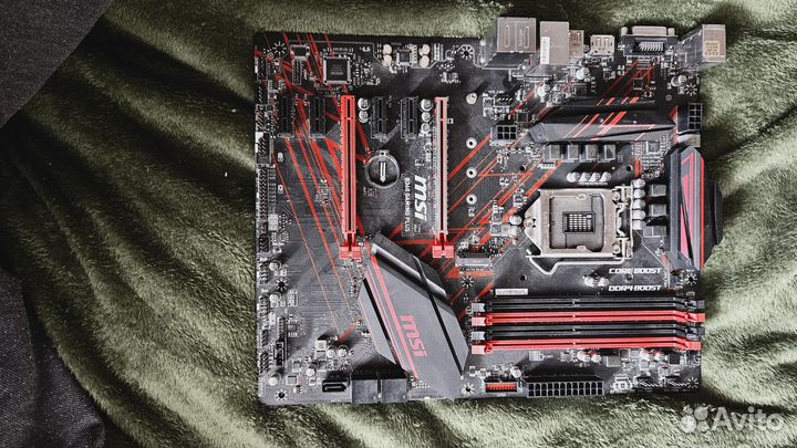 Материнская плата lga 1151