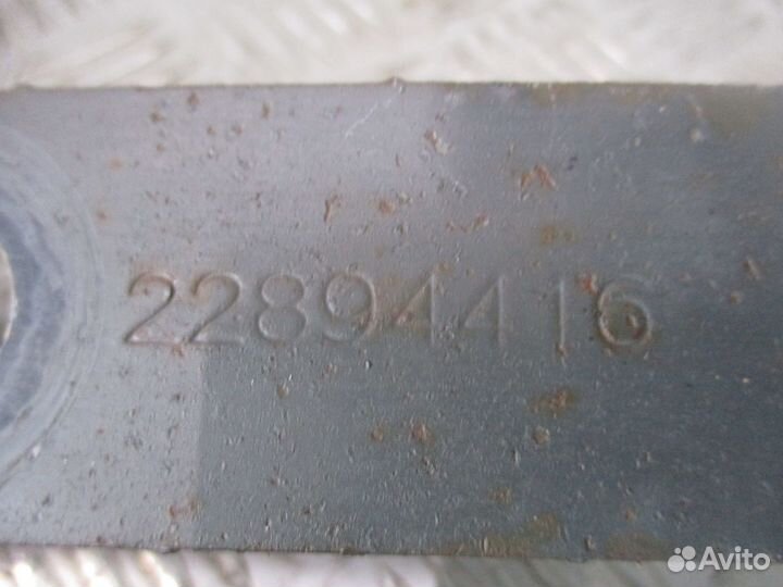 Кронштейн Volvo 22894416