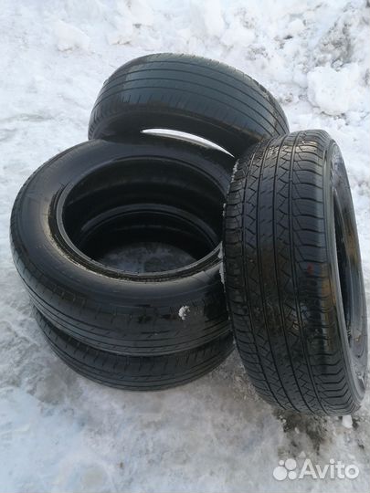 Michelin Latitude Tour HP 225/65 R17 102H