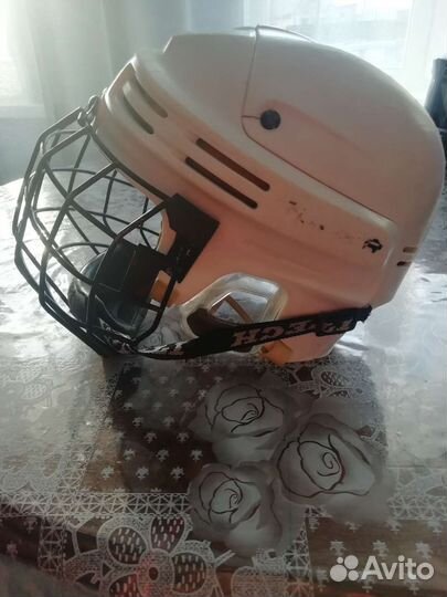 Хоккейный шлем bauer