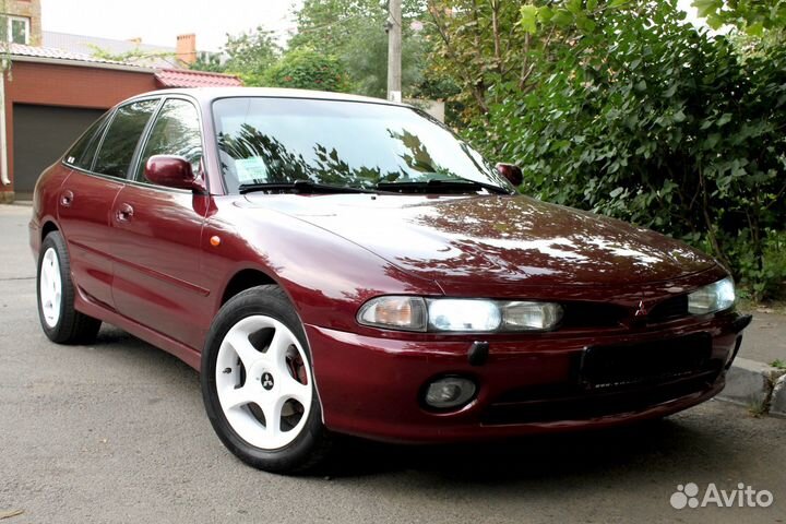 Кузов mitsubishi galant 7 продаётся по кускам