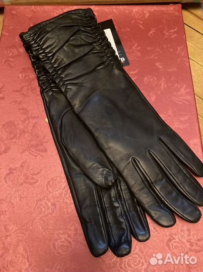 Перчатки женские