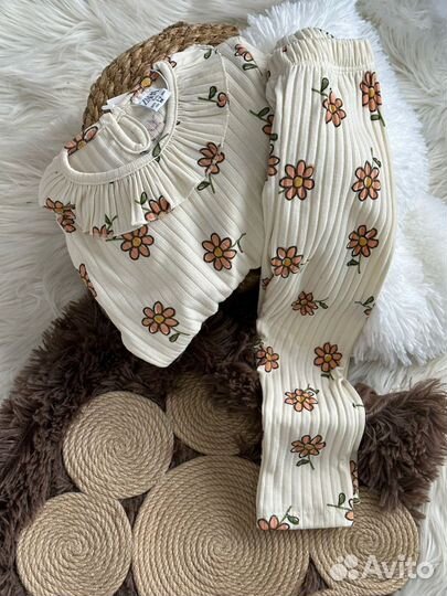 Костюм zara для девочки 128-134