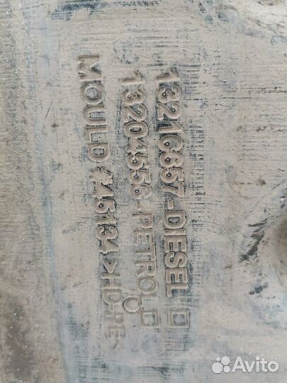 Бензобак Opel Corsa D Z10XEP 2008