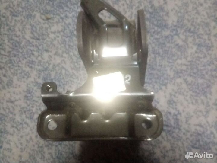 Опора двигателя Hyundai Santa Fe Classic