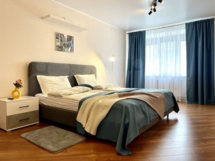 2-к. квартира, 72 м², 4/10 эт.
