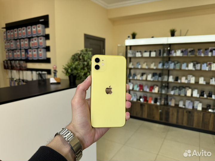 iPhone 11, 128 ГБ
