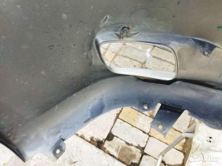 Продам передний бампер toyota wish 10 кузов