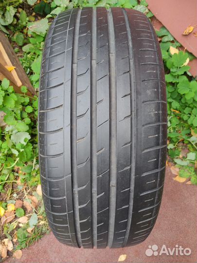 Nexen N'Fera SU1 215/55 R17