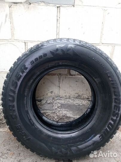 Bridgestone Ice Cruiser 5000 265/70 R16