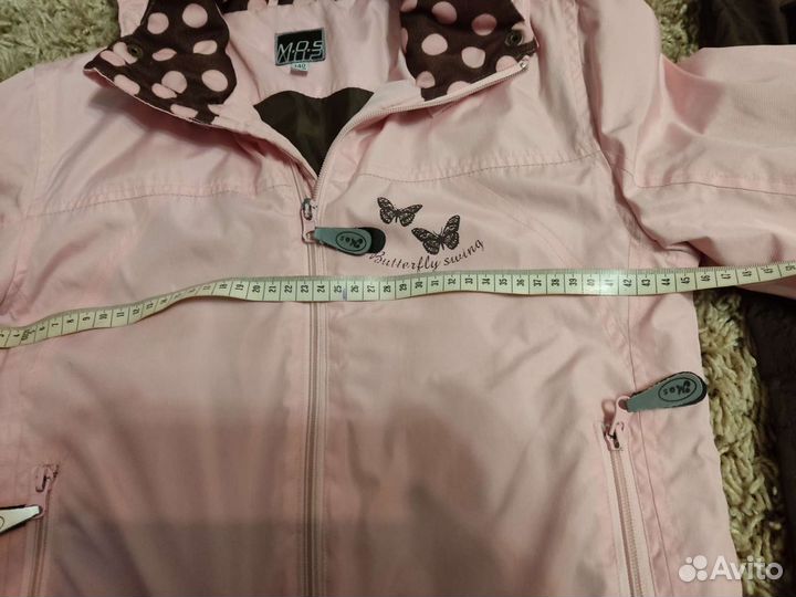 Костюм демисезон 140-146 на девочку