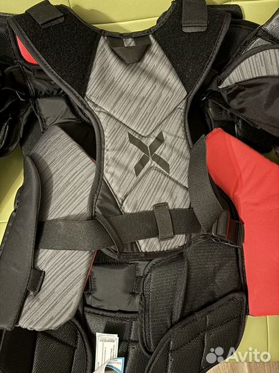 Вратарский нагрудник bauer hyperlite 2 sr