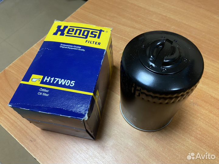 Масляный фильтр Hengst H17W05 (068115561B)