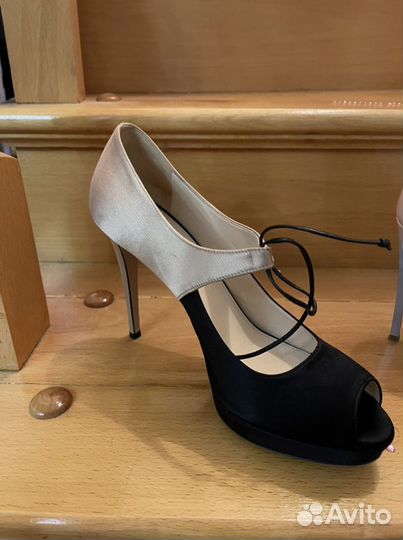 Туфли женские