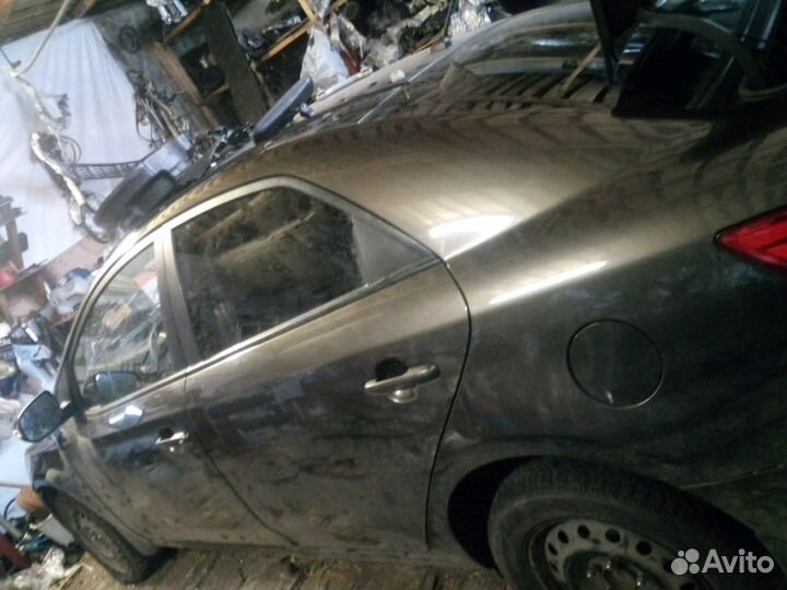 На киа церато 2 зеркало салона