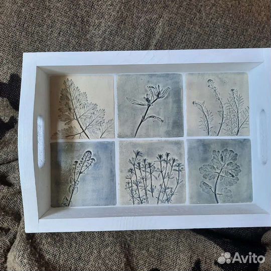 Поднос декорированный керамической плиткой